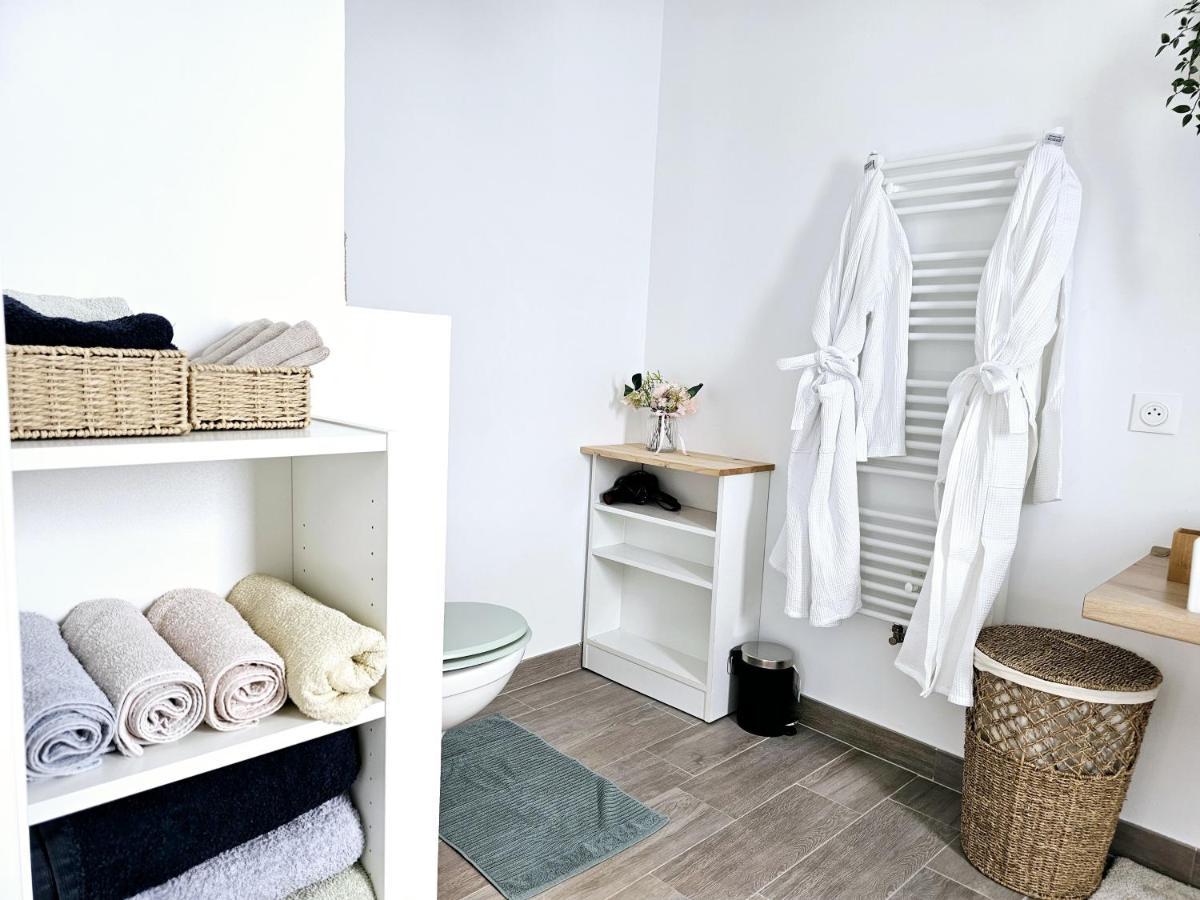Lakeside Provence - Appartement 4 Etoiles Face Au Lac De มงโตซ์ ภายนอก รูปภาพ